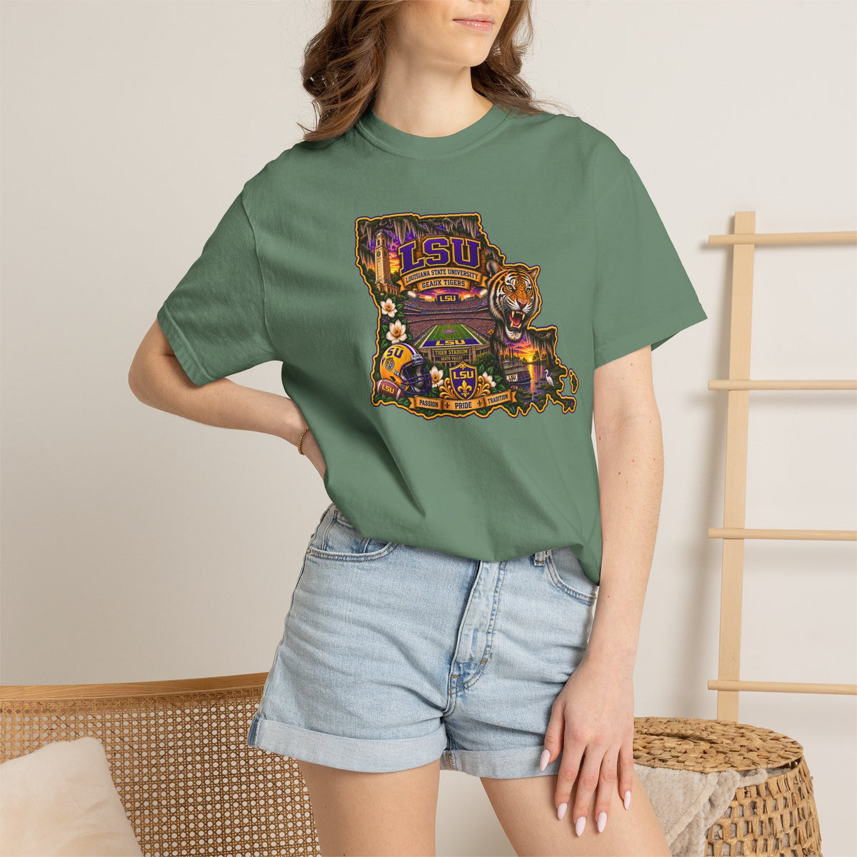 Retro Arcade Tee — Vintage Game Console Louisiana T-Shirt\