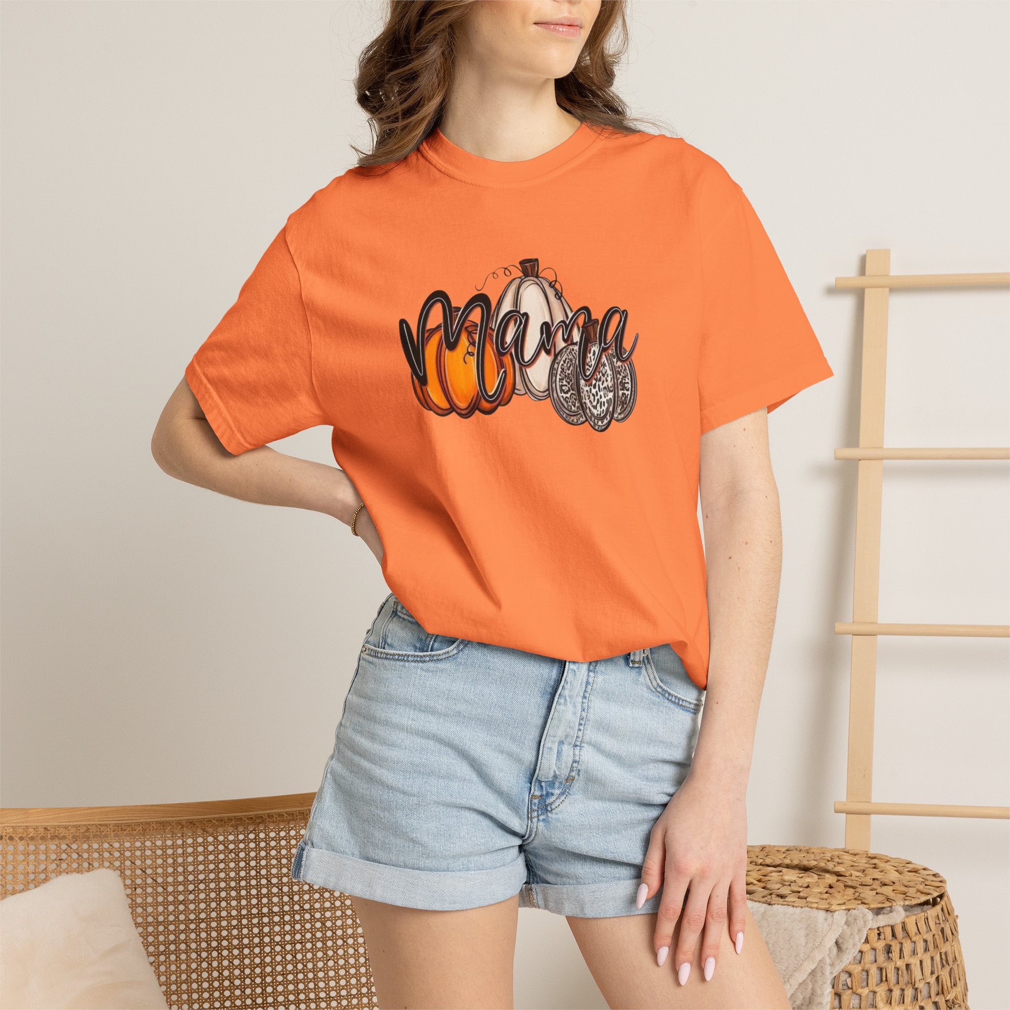Mama Pumpkin Graphic T-Shirt — Fall Pumpkin Patch Tee