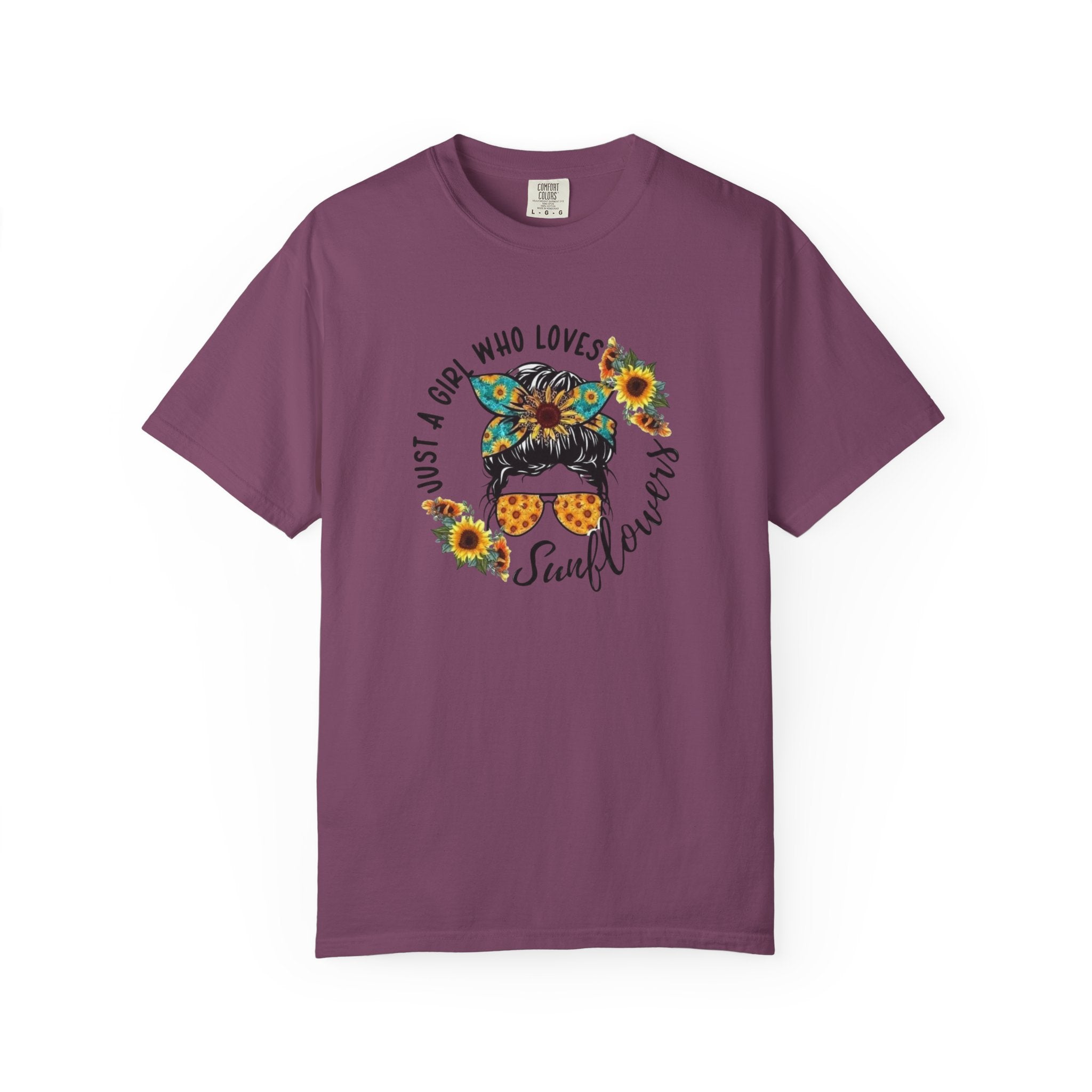 T-Shirt — "Just a Girl Who Loves Sunflowers" Graphic Tee