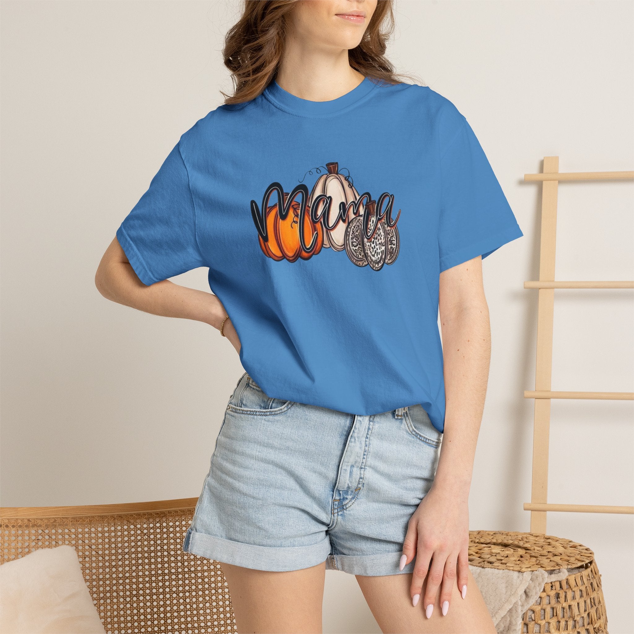 Mama Pumpkin Graphic T-Shirt — Fall Pumpkin Patch Tee