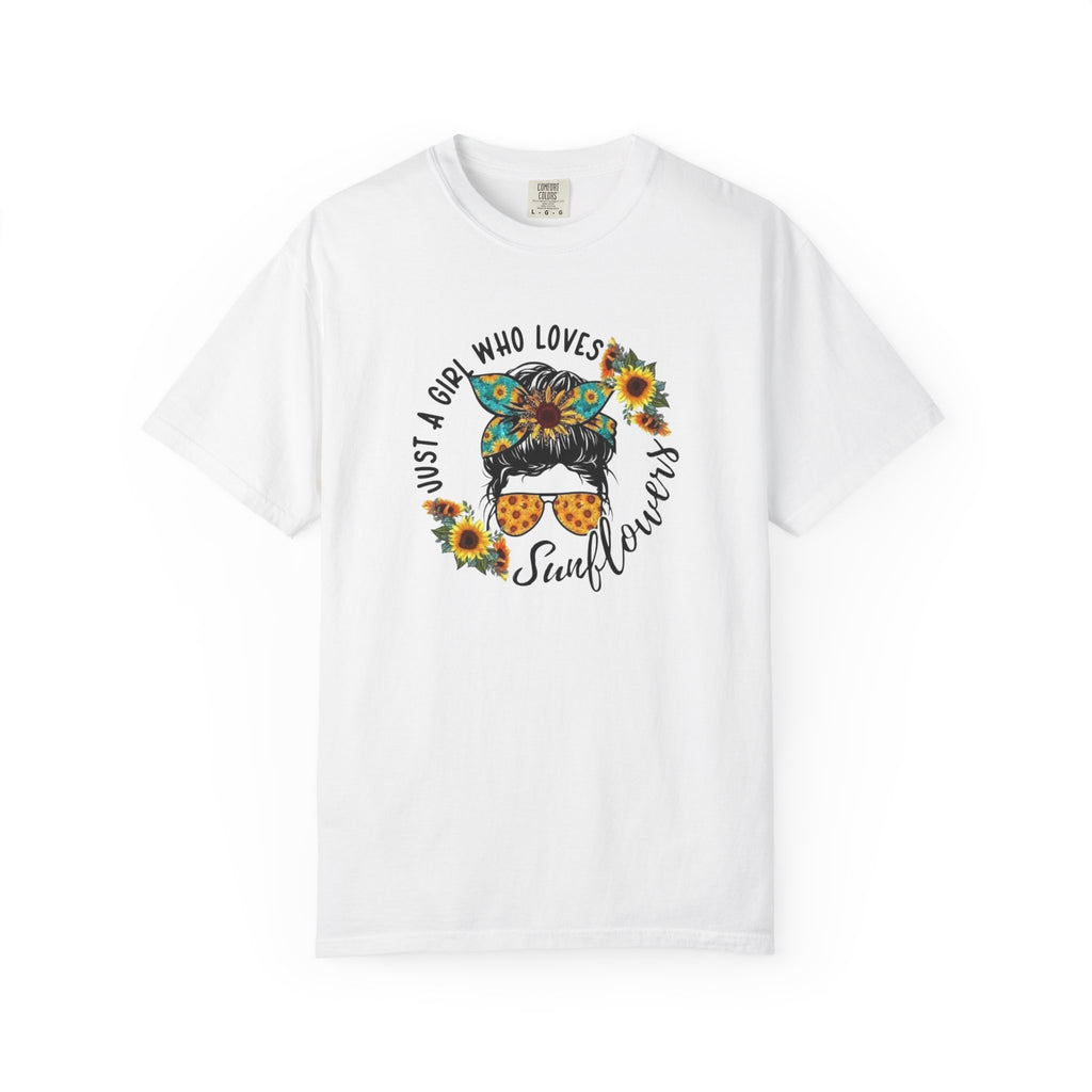 T-Shirt — "Just a Girl Who Loves Sunflowers" Graphic Tee