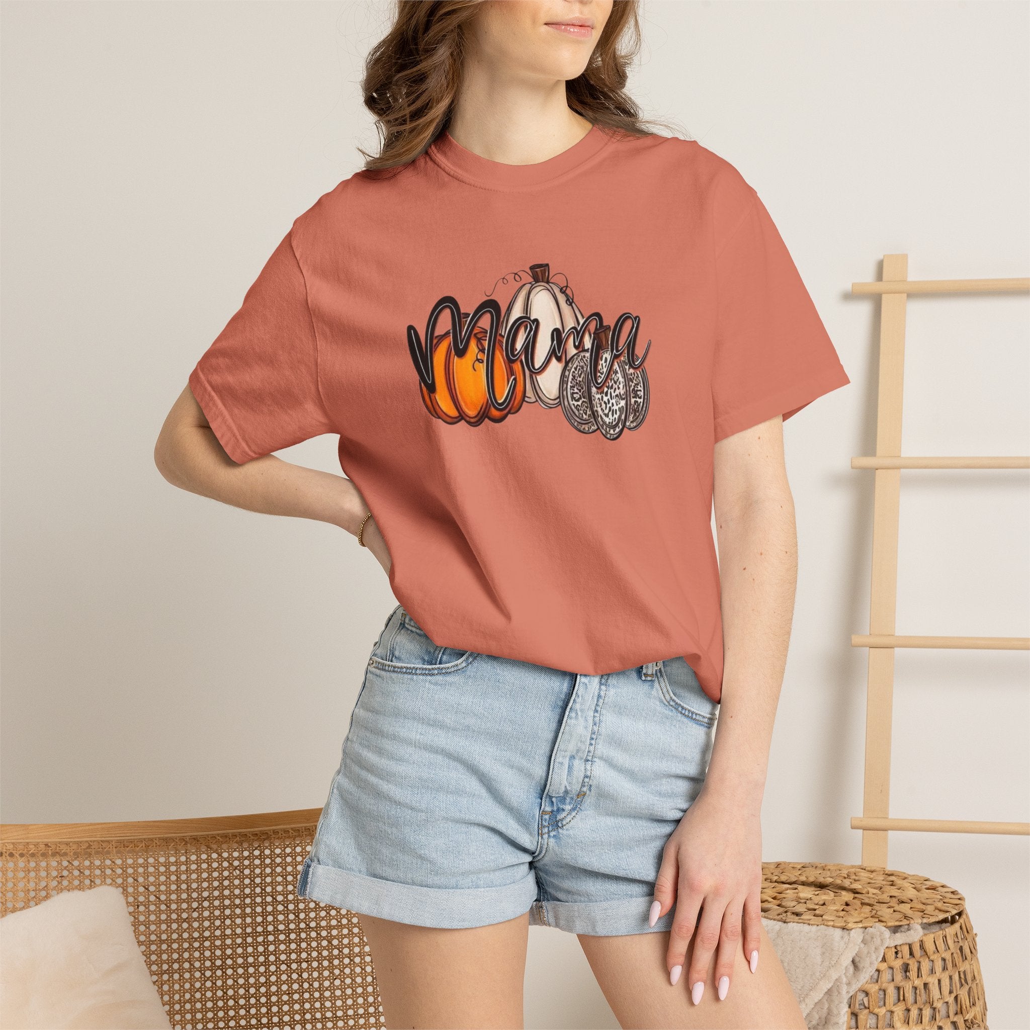 Mama Pumpkin Graphic T-Shirt — Fall Pumpkin Patch Tee