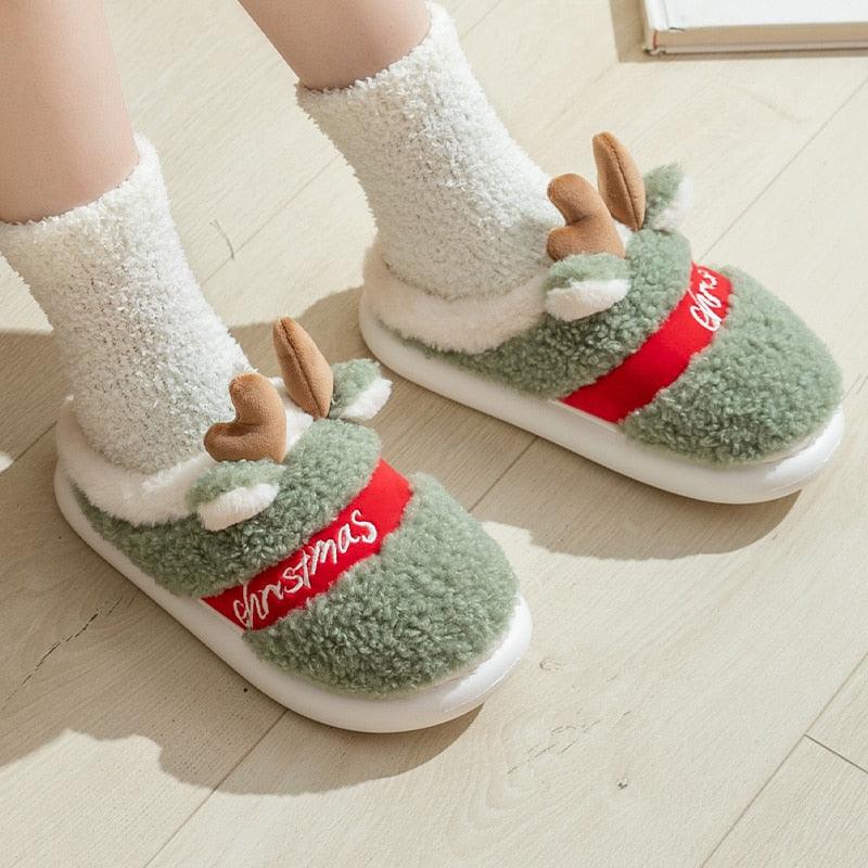 Christmas Reindeer Plush Slippers – Cozy Thick Sole Holiday House Shoes for Women & Men