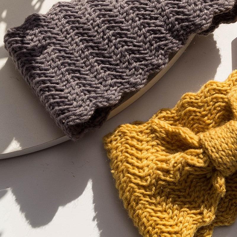 Women’s Wide Knit Bow Headband – Soft Knotted Winter Ear Warmer
